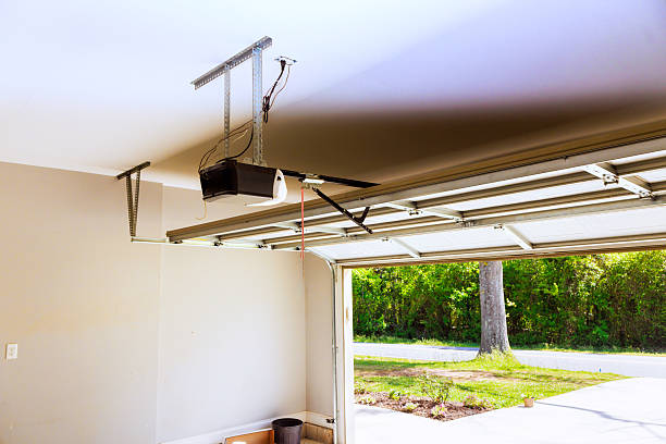 Top rated local Garage Door specialists in Lowry Crossing, TX